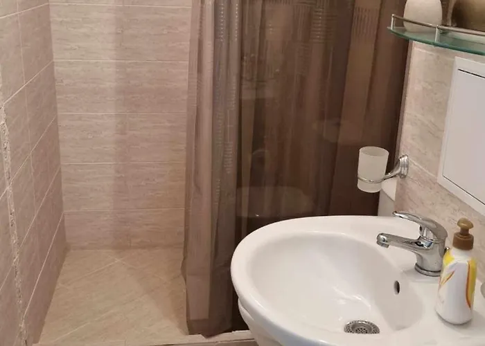 Romans Marin דירה *